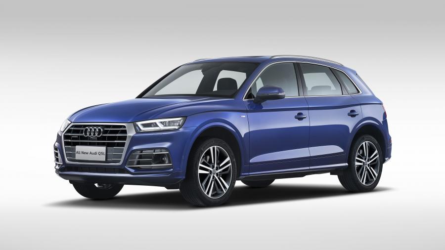  Audi Q5L 45 TFSI Quattro S-Line 2018 года  (CN) (фото 12 из 18)